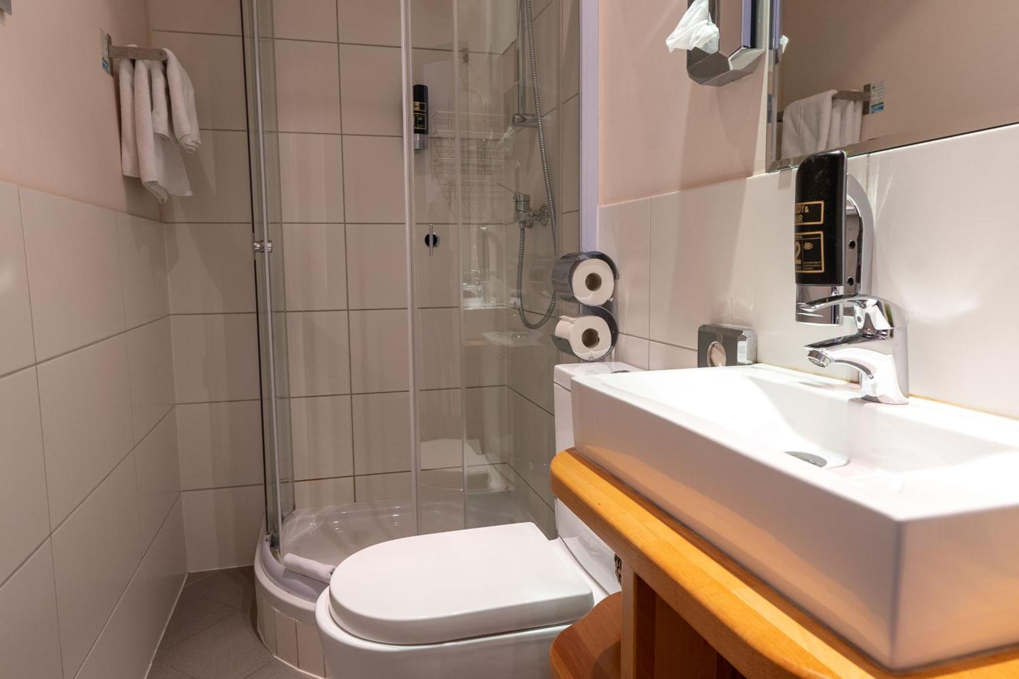 Warum Ins Hotel Neckarsulm Zewnętrze zdjęcie