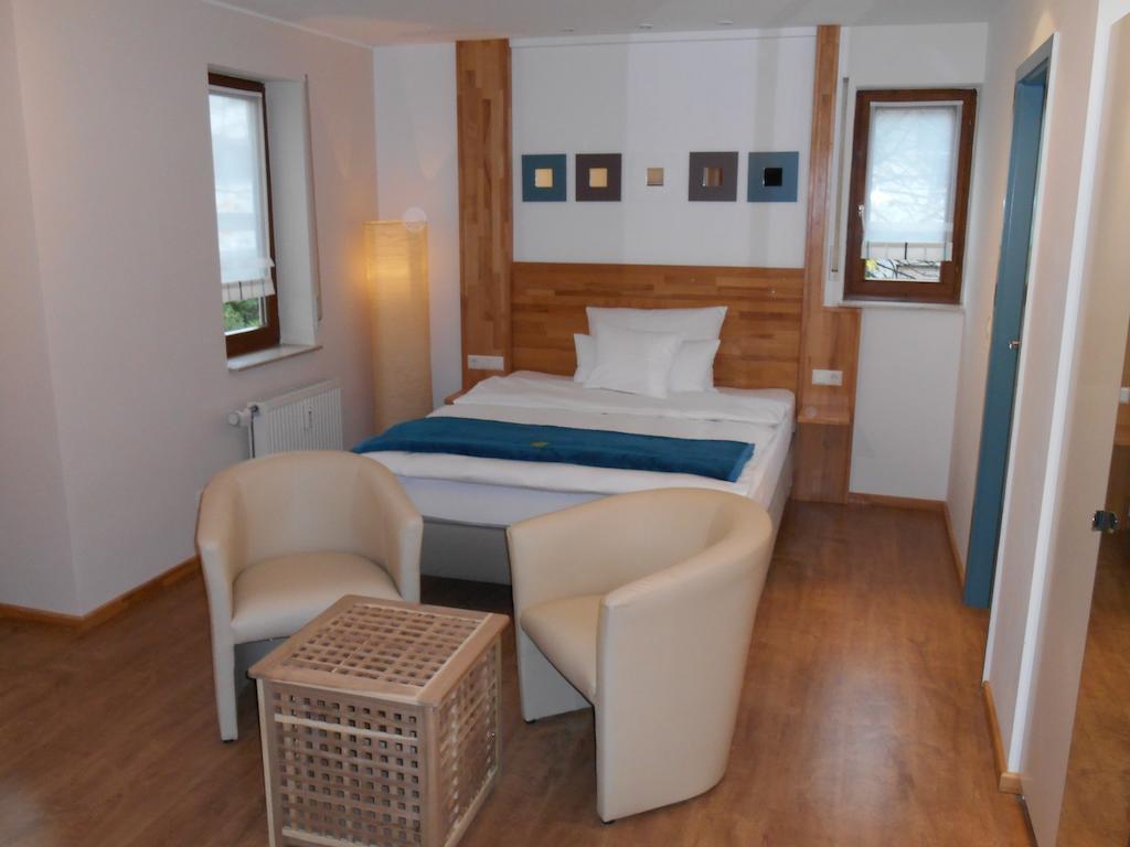 Warum Ins Hotel Neckarsulm Pokój zdjęcie
